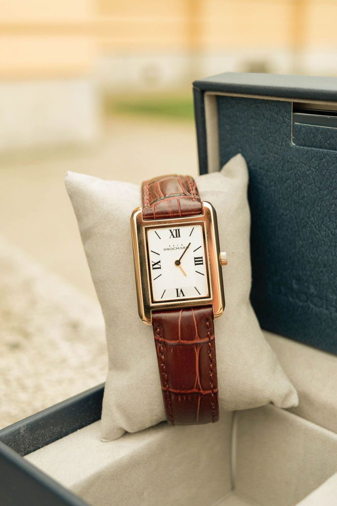 LUEUR CLASSIQUE GOLD 23MM WITH TENTANT STRAP