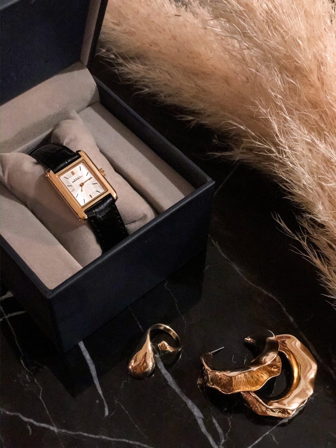 LUEUR LEGENDE GOLD 23MM WITH MYSTERIEUX STRAP