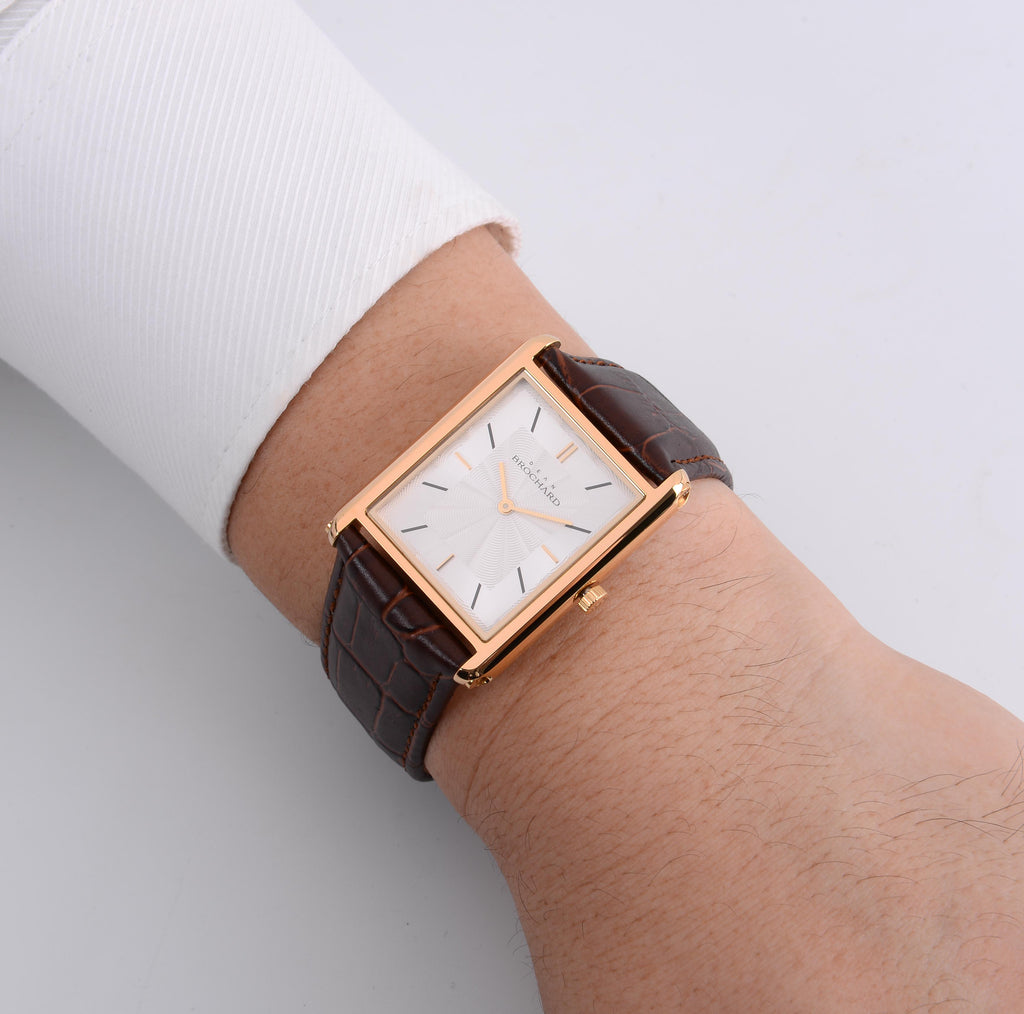 LUEUR LEGENDE GOLD 31MM WITH TENTANT STRAP
